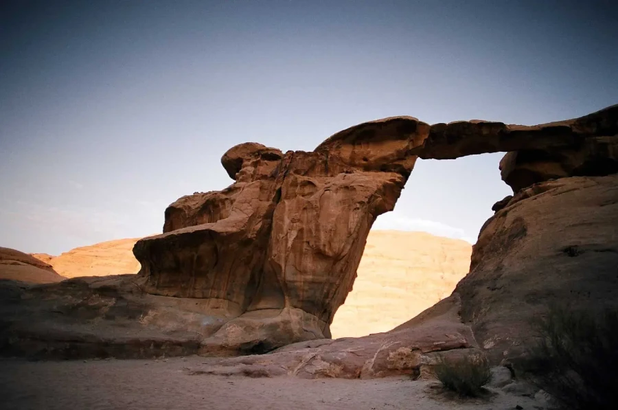 Scramble Rock Bridges